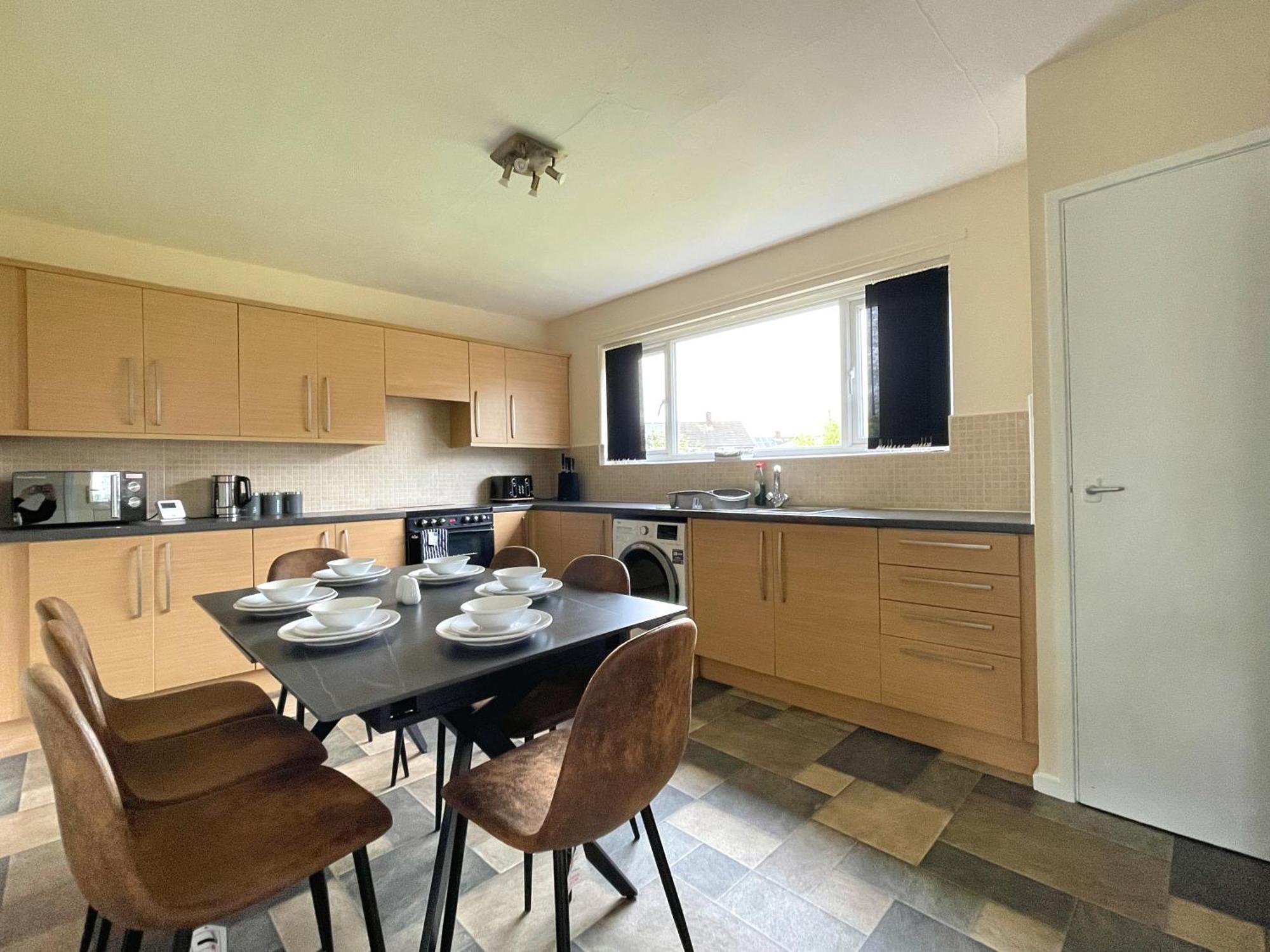 Stunning 3 Bedrooms House With Garden And Free Parking Barnsley Kültér fotó